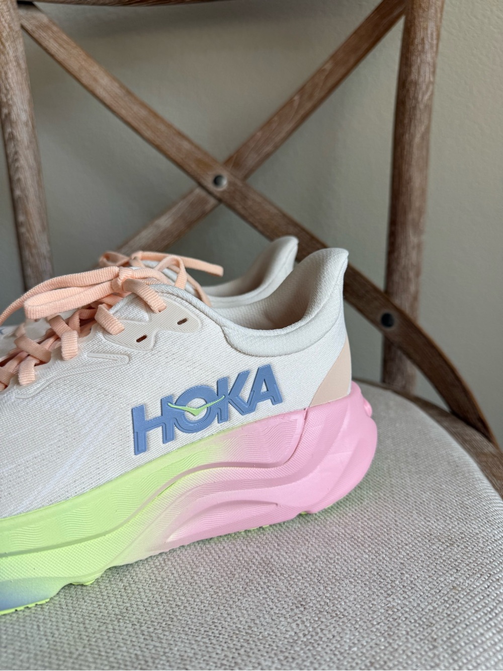 Hoka Arahi 8 Sneakers Alabaster / Tangerine Glow - Picture 6 of 7